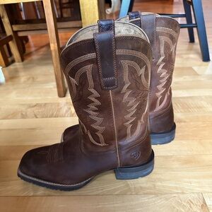 Ariat Cowboy Boots 8.5EE